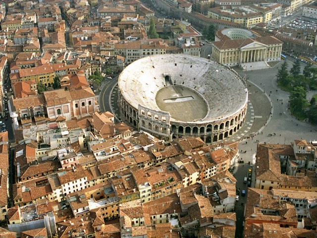 Anfiteatro Arena